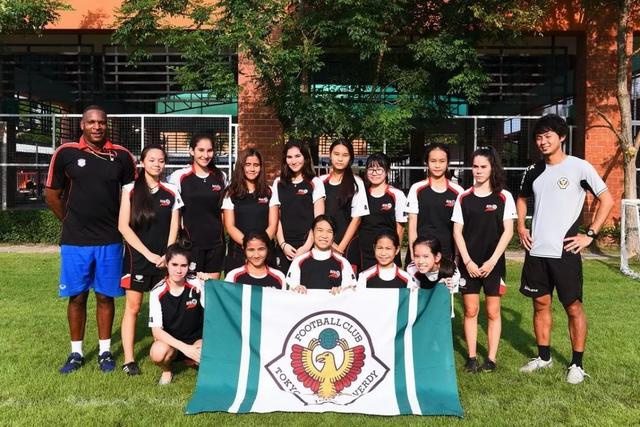 郭艾伦：人生总是充满坎坷 我腿完蛋了