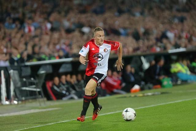 麦凯恩30分76人力克篮网 崔永熙发展联盟得3分